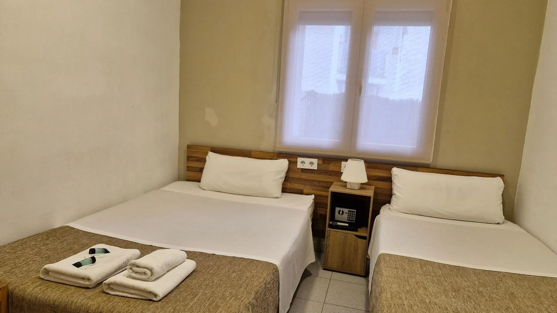 Hostal Elkano Barcelona Gæstehus